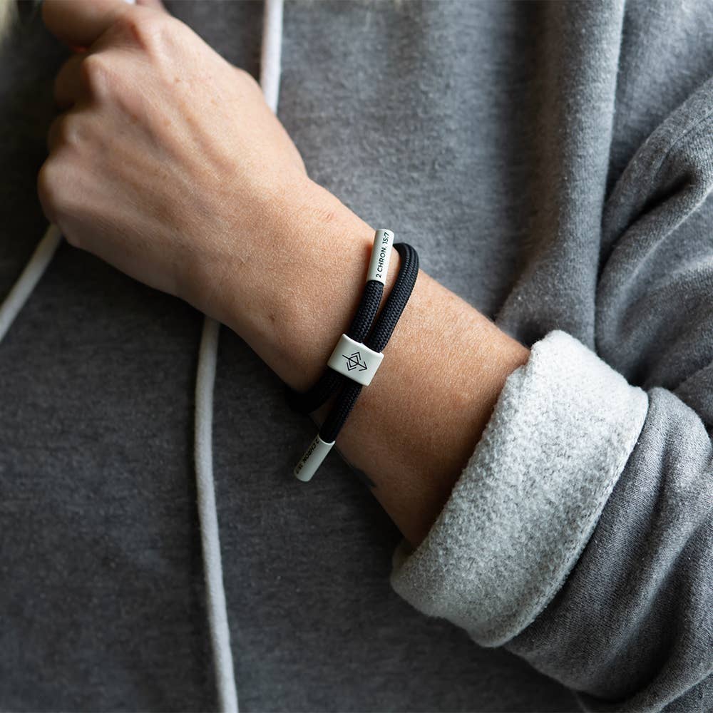 DON'T GIVE UP Bracelet, Christian Cord Bracelet