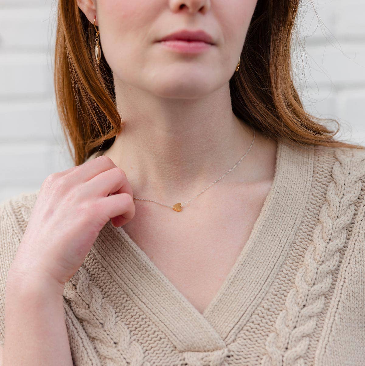 Jesus Loves You Necklace - Gold / Silver