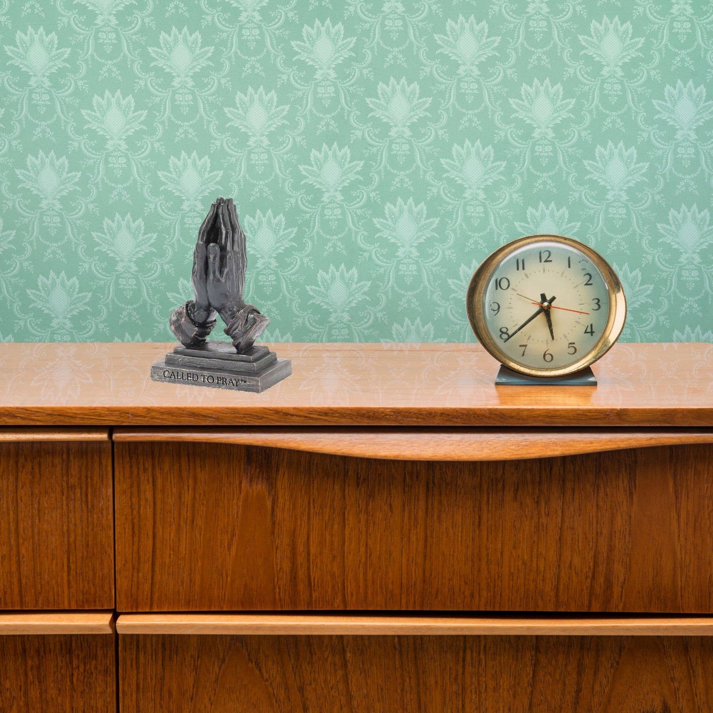 Figurine Praying Hands Called To Pray