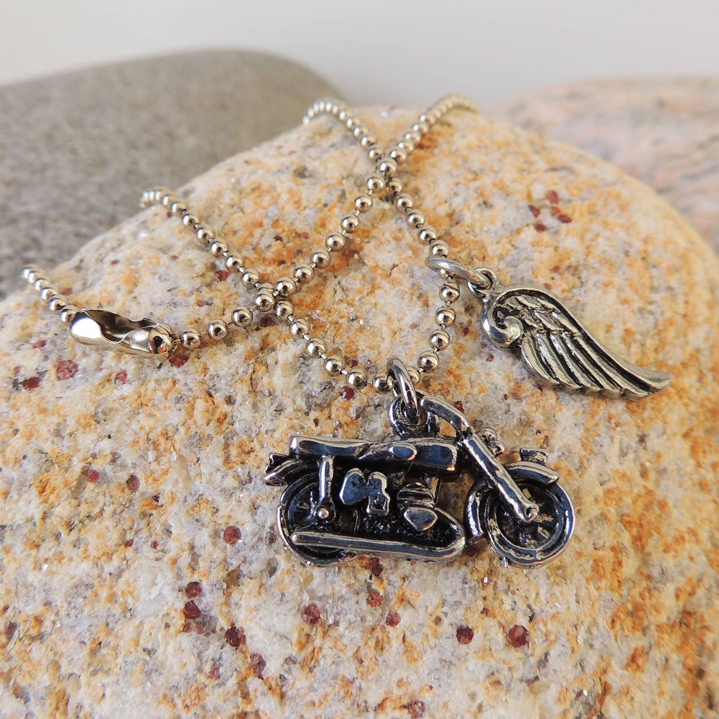 Pendant Necklaces