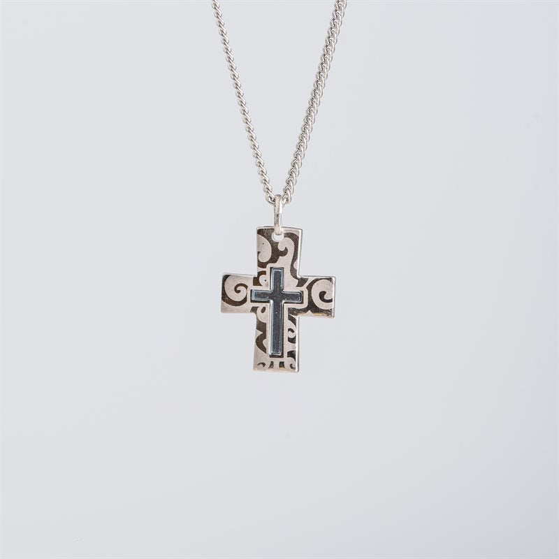Silver Plated Blue Cross medal with 20" chin and velvet Box