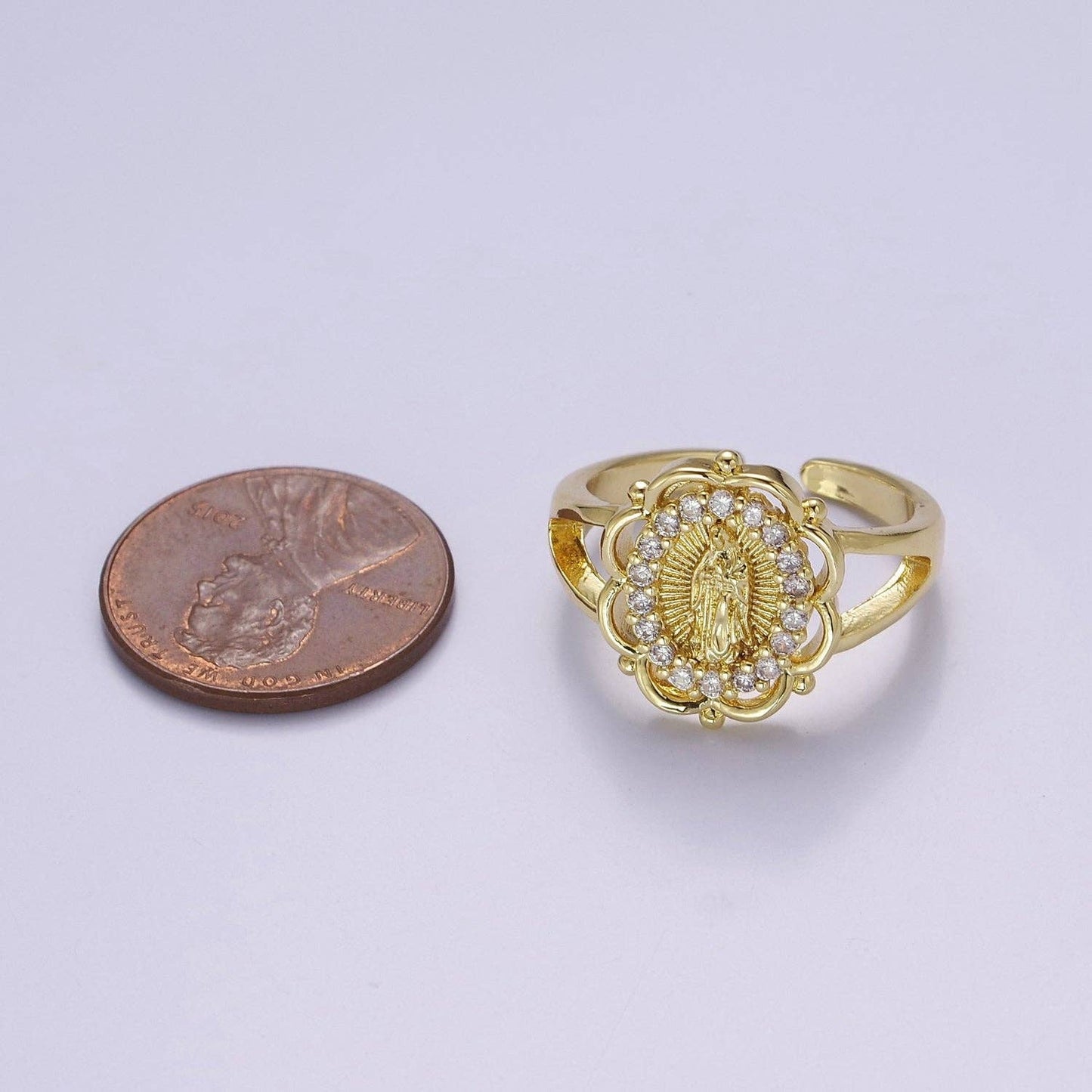 Vintage Religious Mother Mary Gold Adjustable Ring