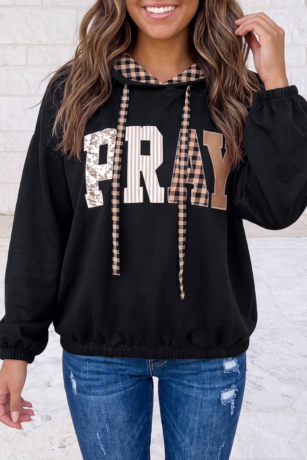 PRAY Letter Graphic Plaid Contrast Drawstring Hoodie