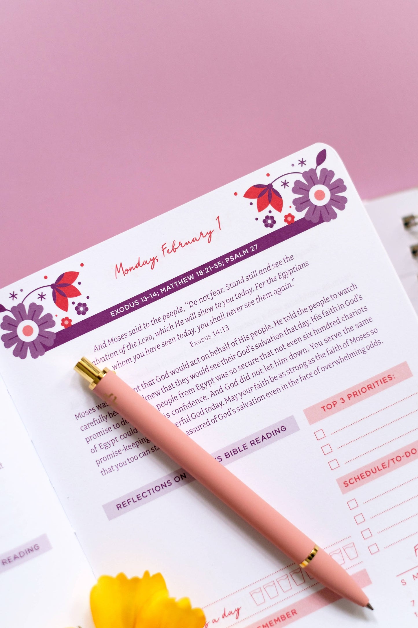 The Read through the Bible in a Year Planner: 2027 Edition