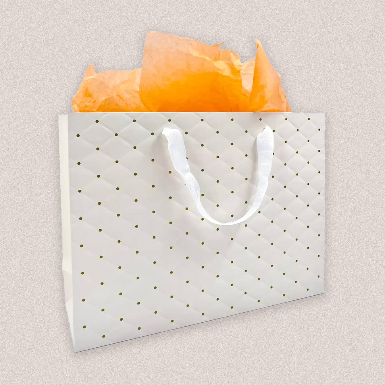 ivory dot wavy surface gift bag w/ tissue