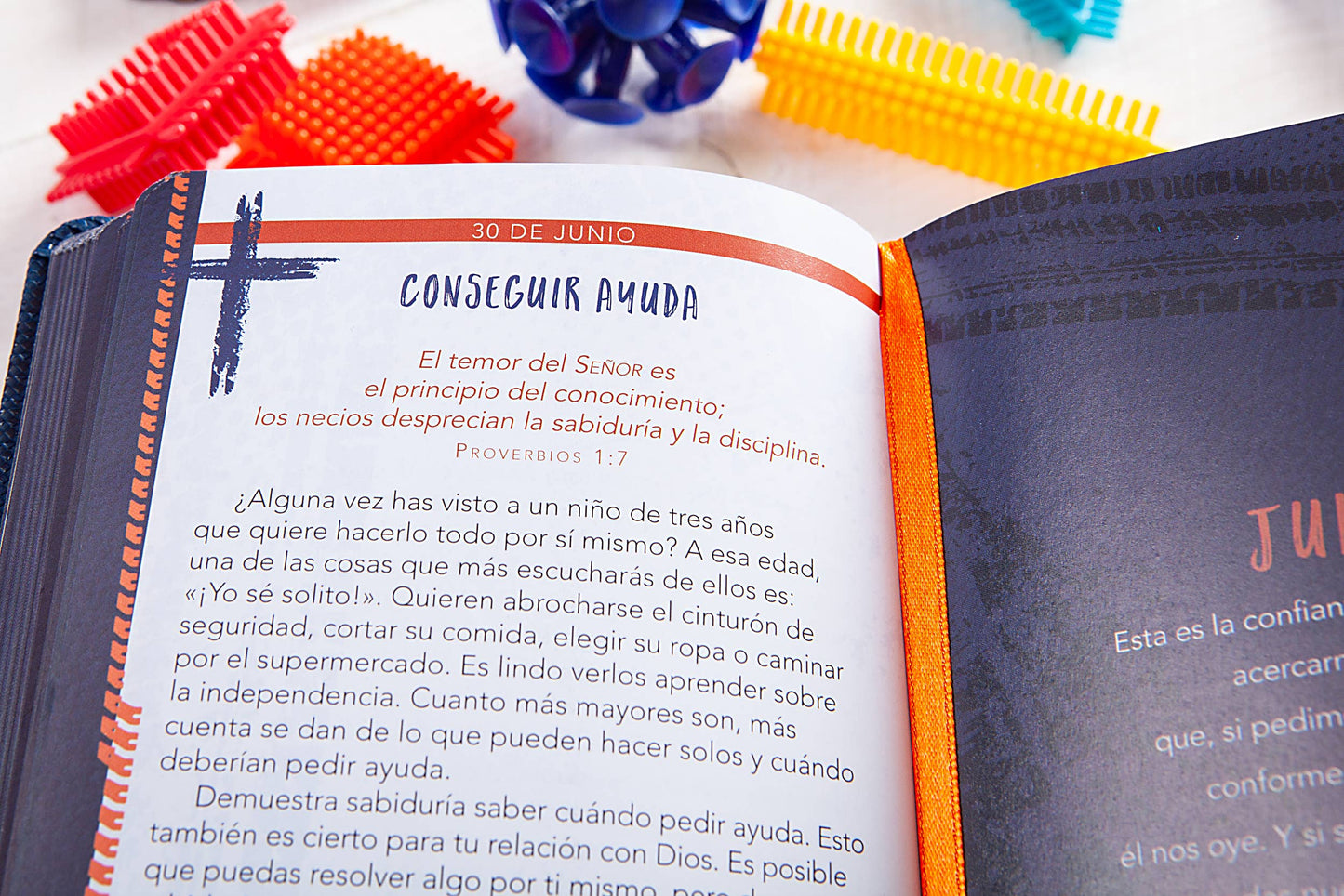 Mi tiempo con Dios para chicos (Spanish Devotional for Boys)