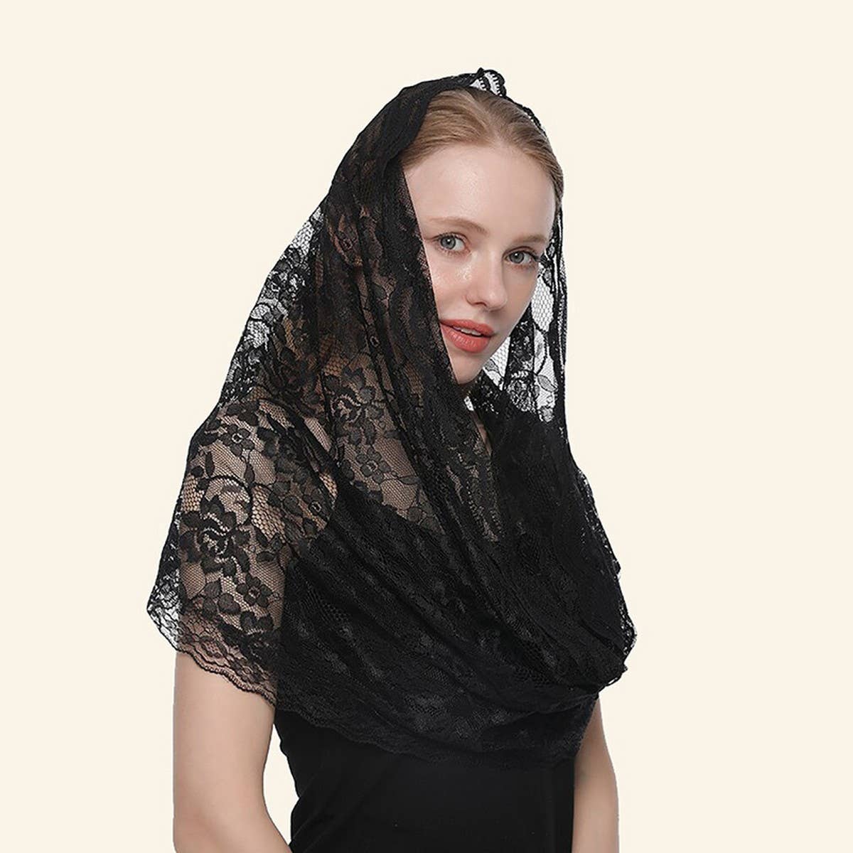 BLACK LACE LADIES VEIL