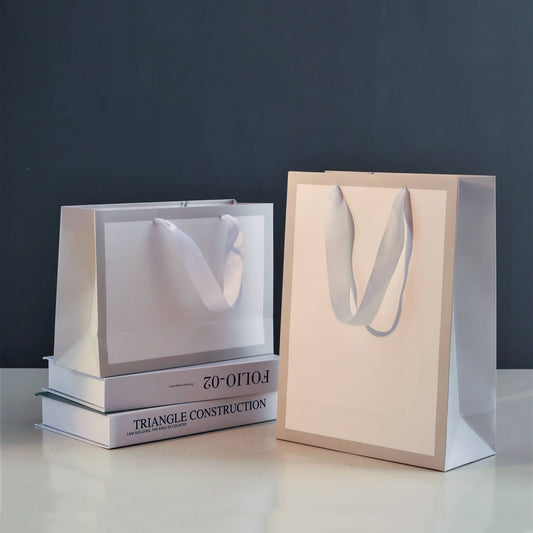 Soft Gray Border Gusset White Gift Bag w/ tissue