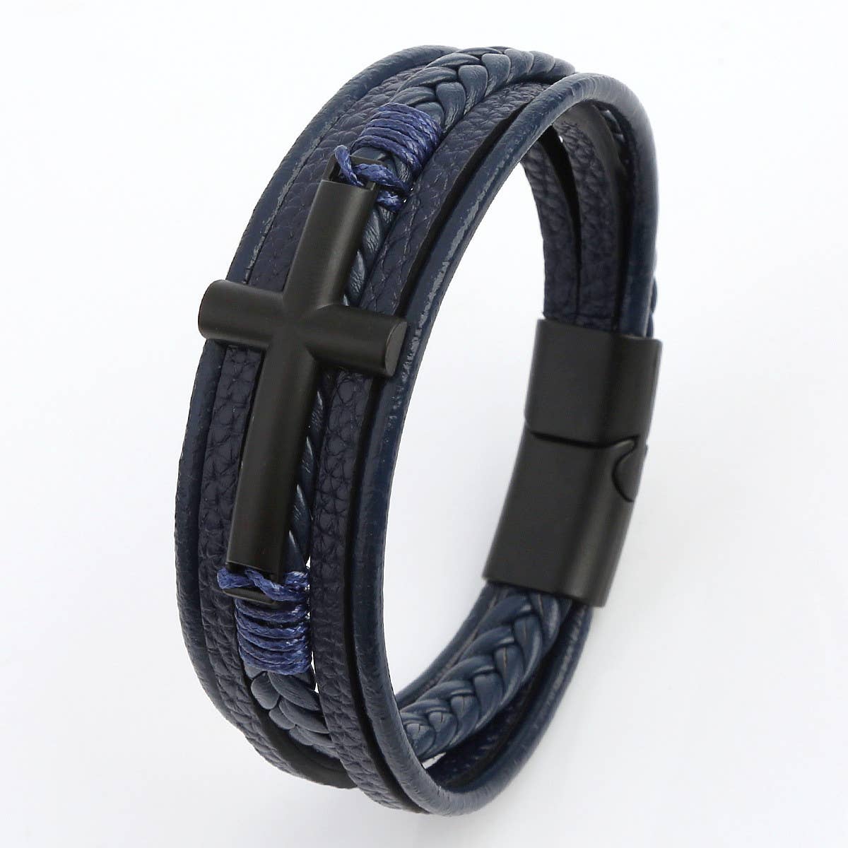 LEATHER HANDWOVEN MAGNET BUCKLE BRACELET