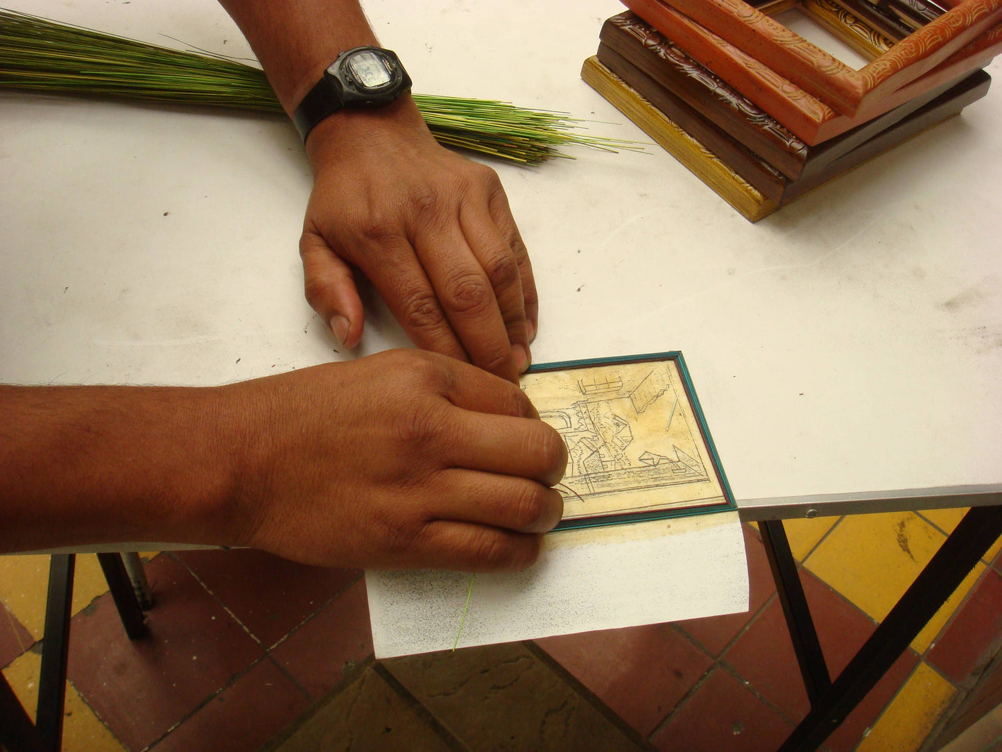 Popotillo (Straw) Small Art Cross Traditional