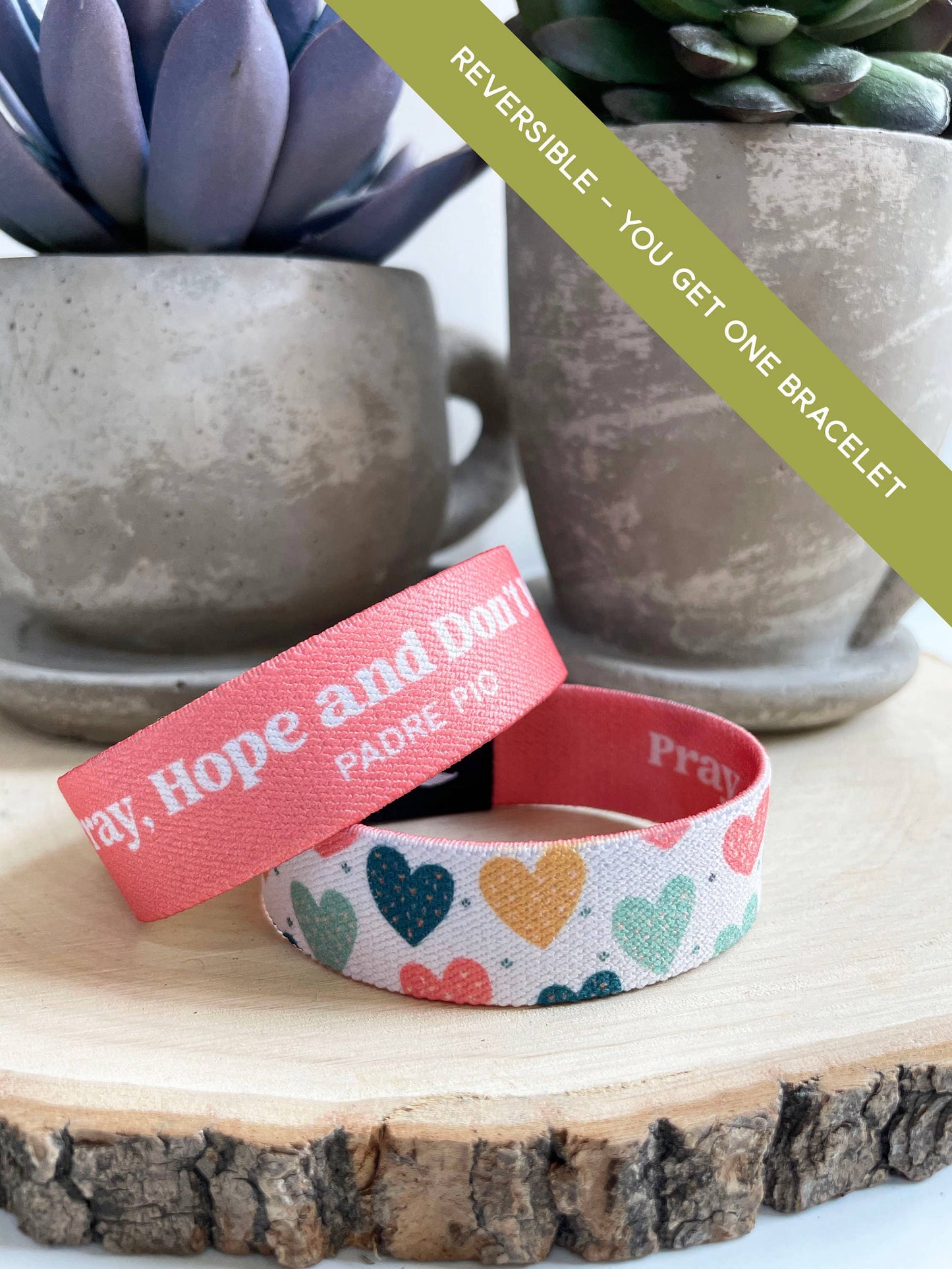 Padre Pio | Reversible Elastic Bracelet
Catholic Gift