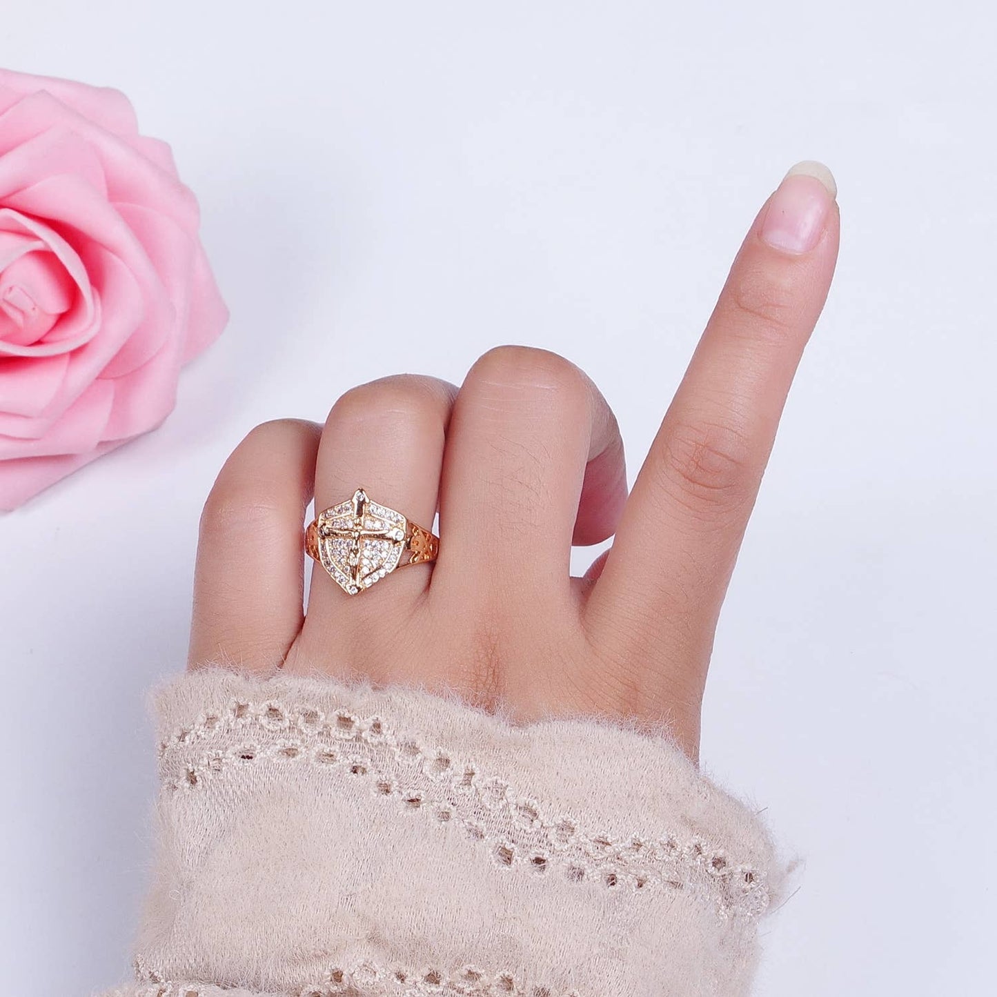 Micro Pave Vintage Crucifix Jesus Cross Gold Ring O1991